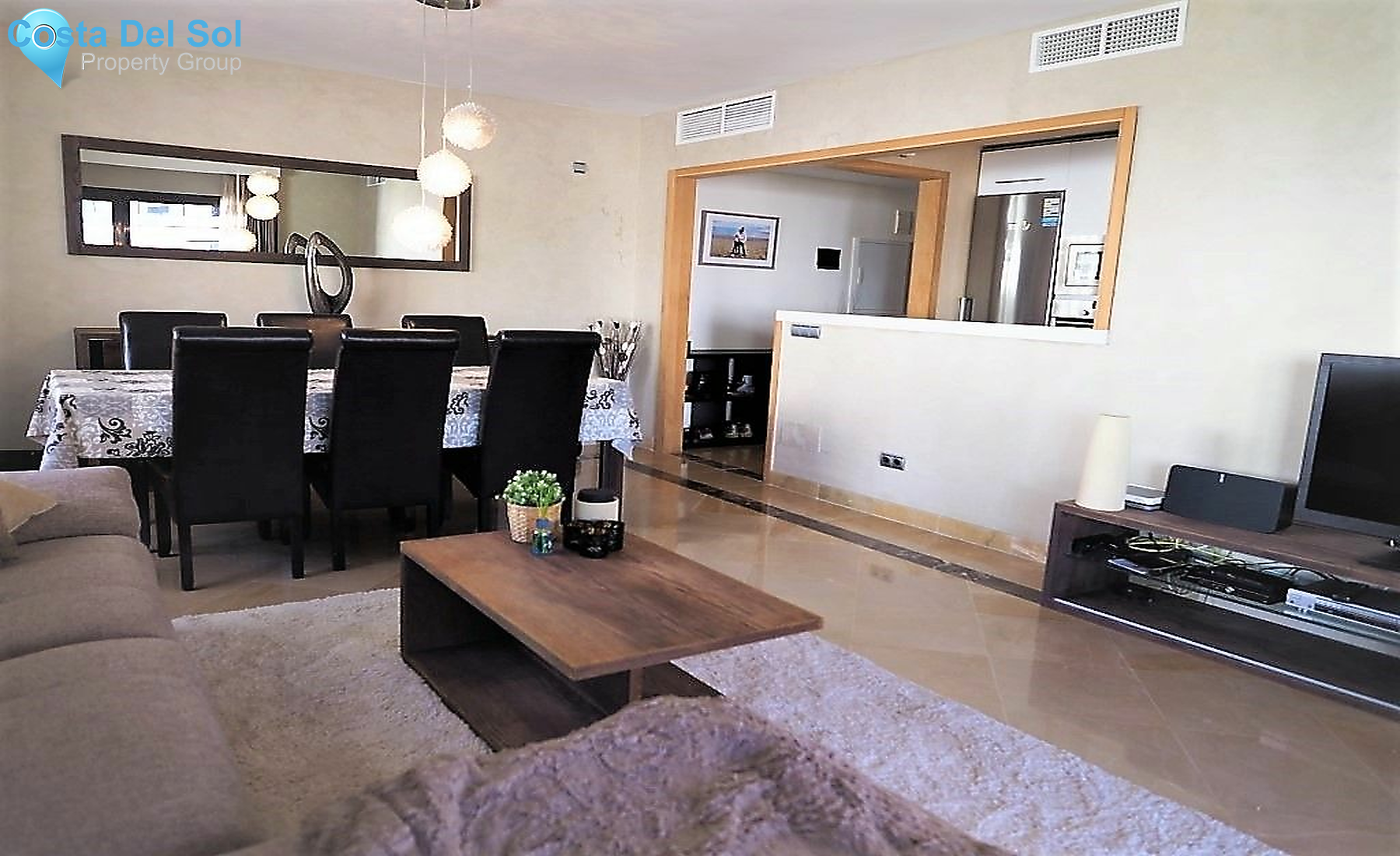 Middle Floor Apartment in La Duquesa-1210296