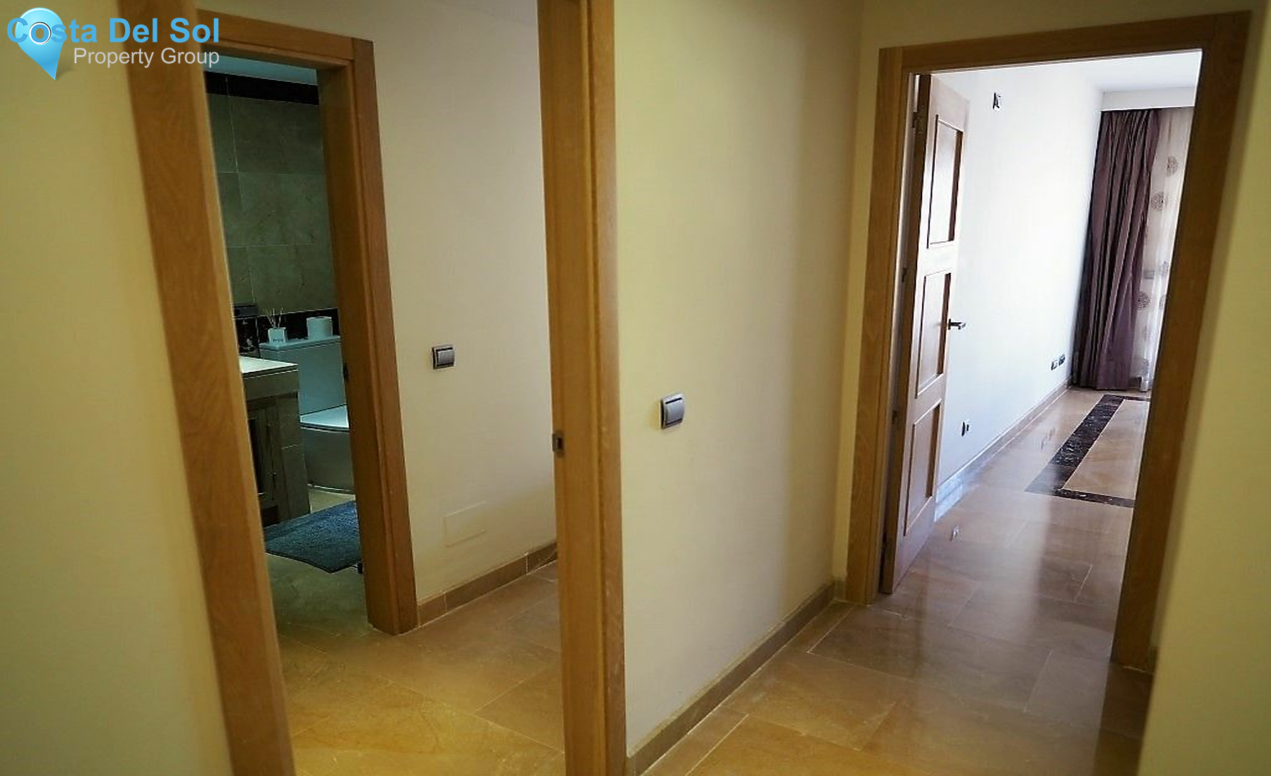 Middle Floor Apartment in La Duquesa-1210300