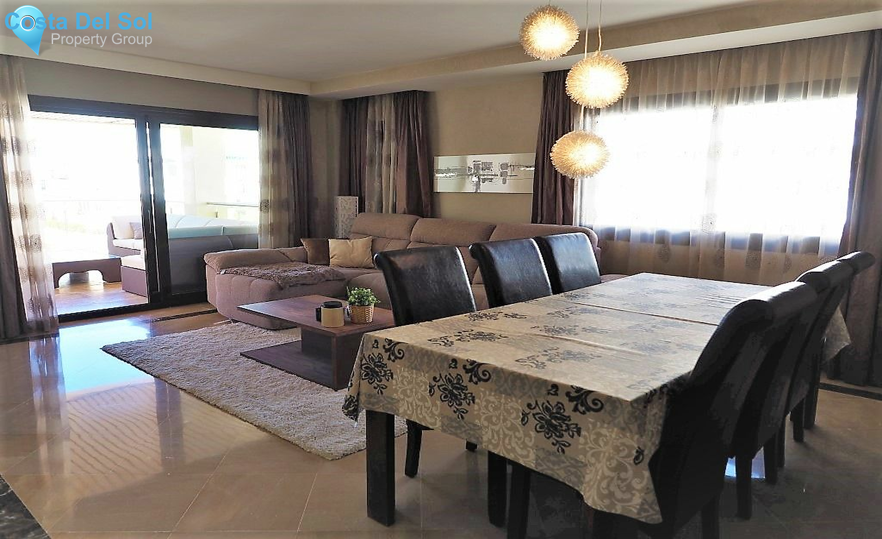 Middle Floor Apartment in La Duquesa-1210286