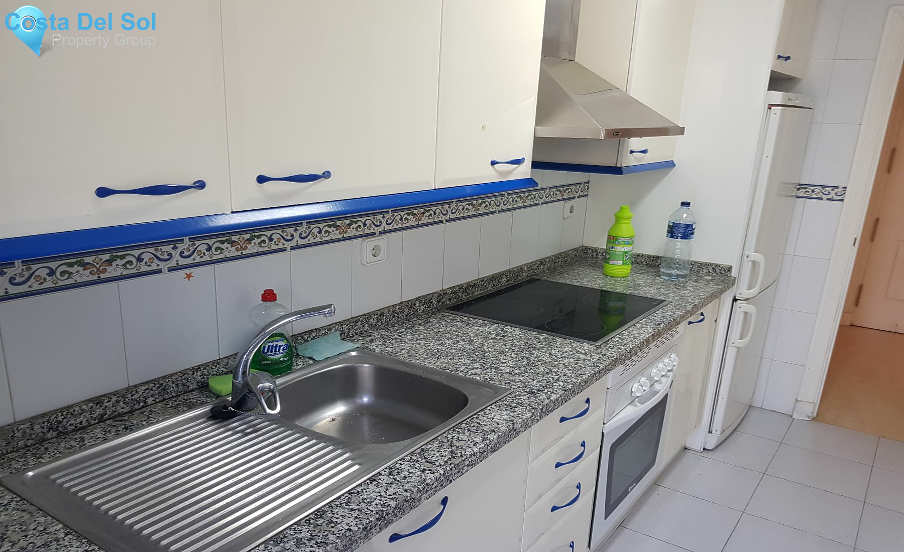 Middle Floor Apartment in La Duquesa-1214301