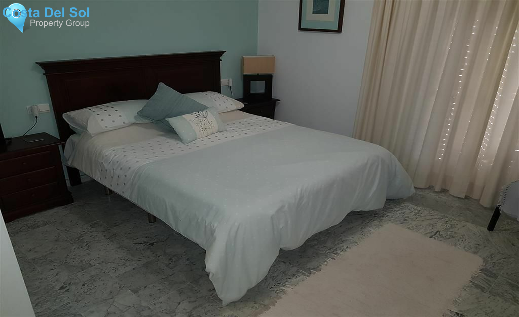 Middle Floor Apartment in La Duquesa-1214666