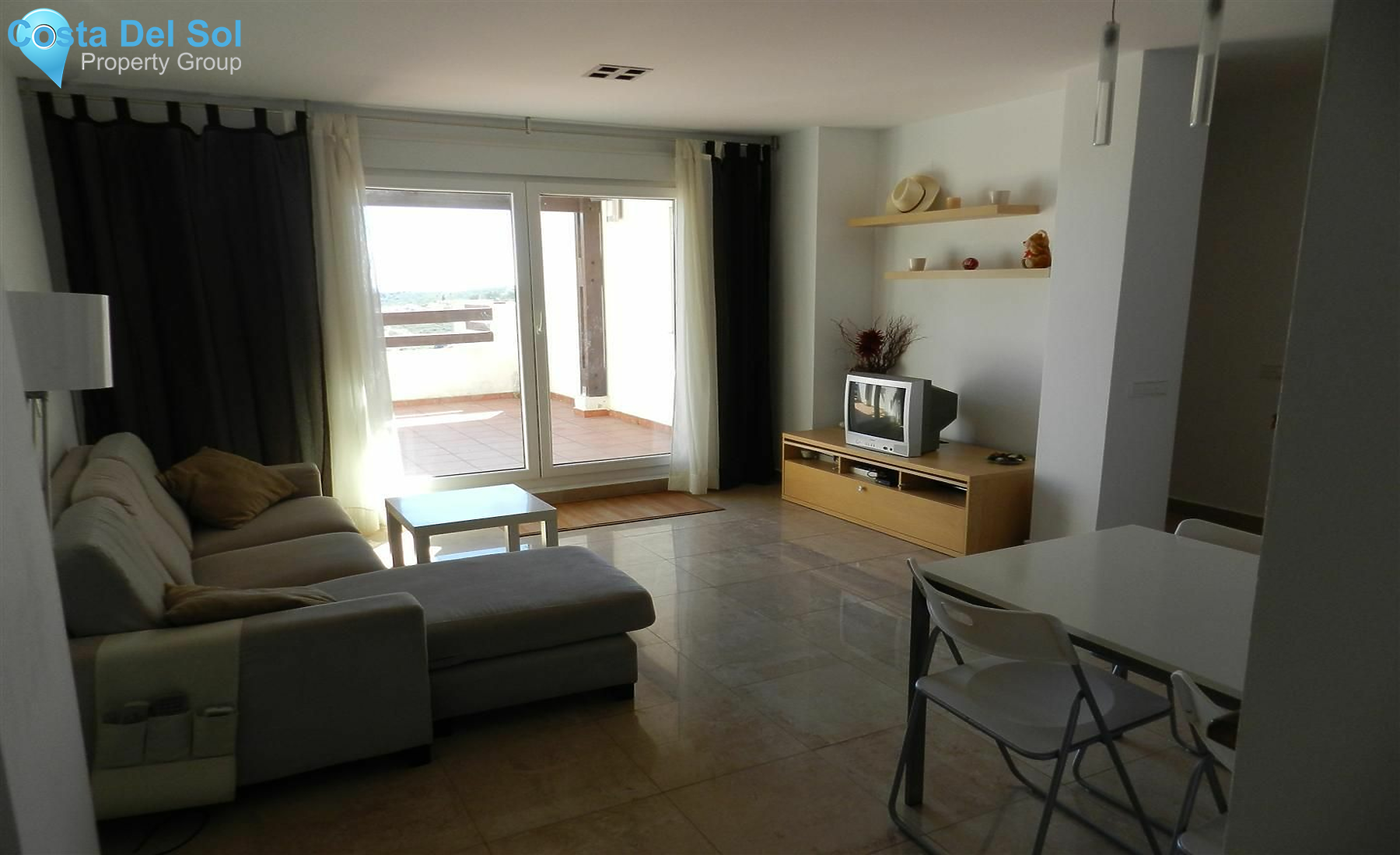 Middle Floor Apartment in La Duquesa