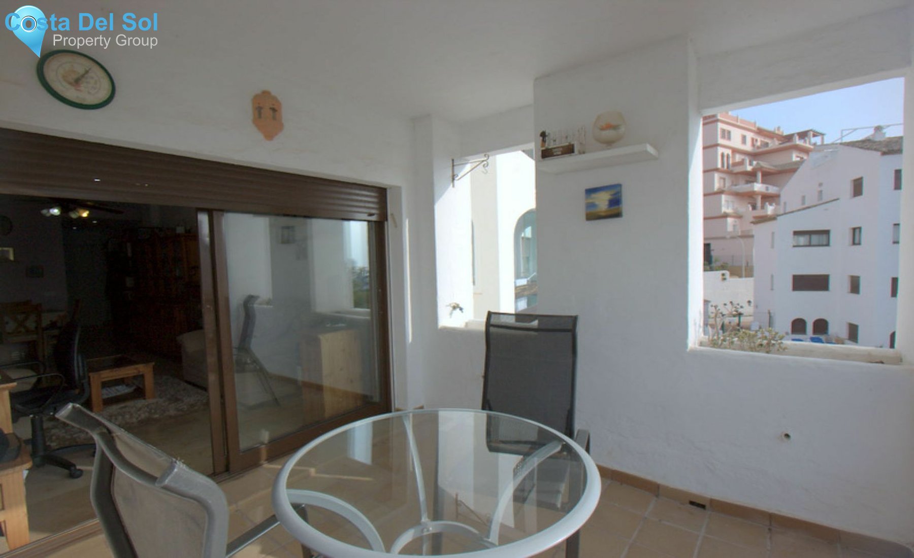 Middle Floor Apartment in La Duquesa-1396878