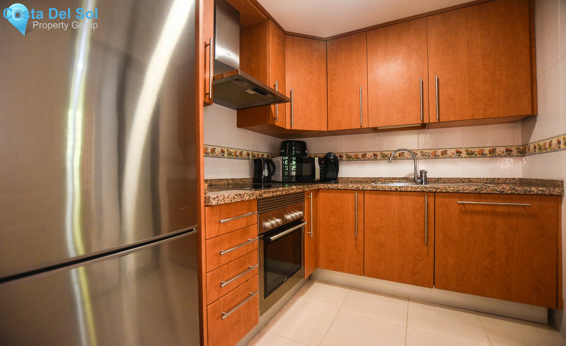 Middle Floor Apartment in La Duquesa-1417449