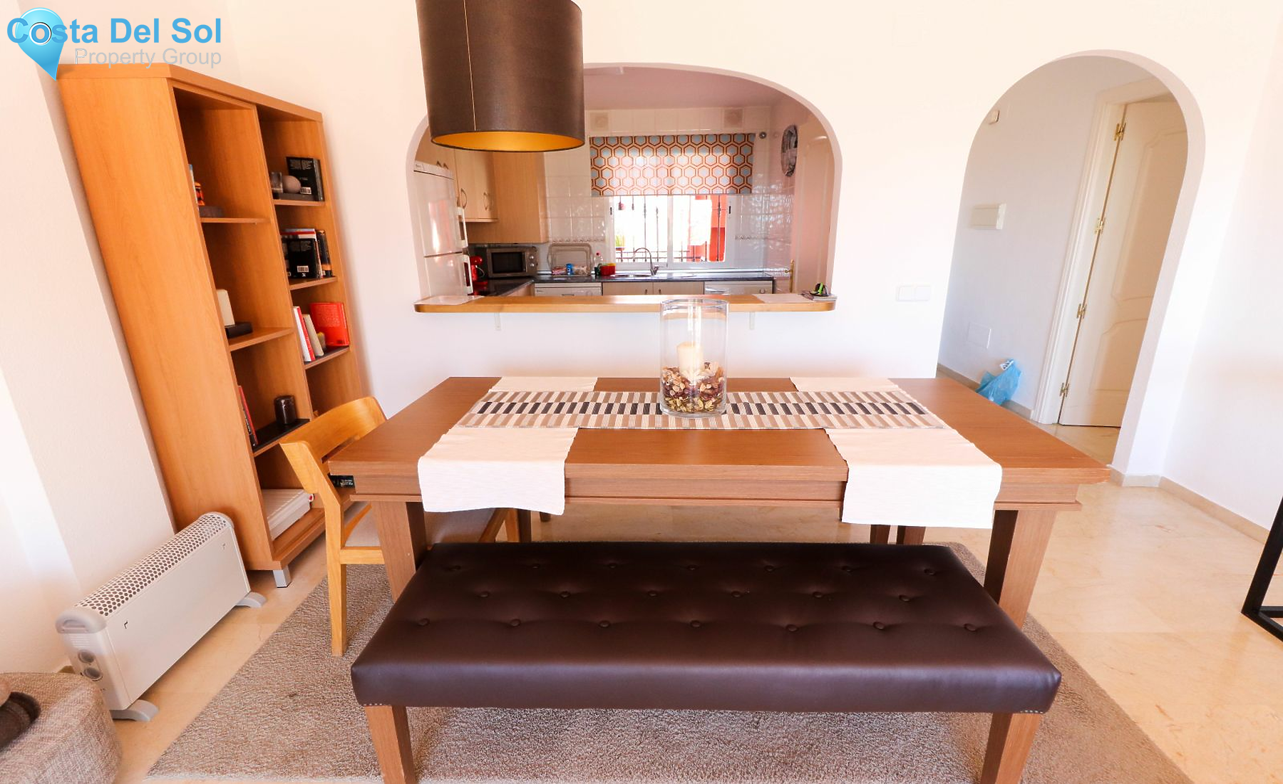 Middle Floor Apartment in La Duquesa-1441909