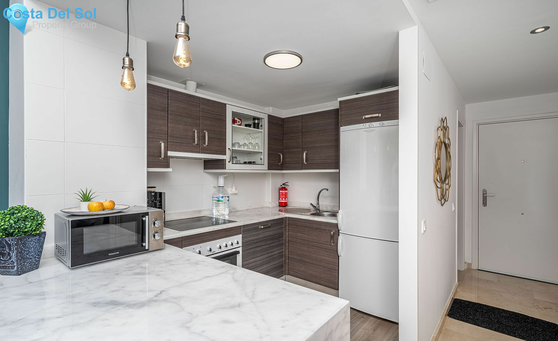 Middle Floor Apartment in La Duquesa-1481294