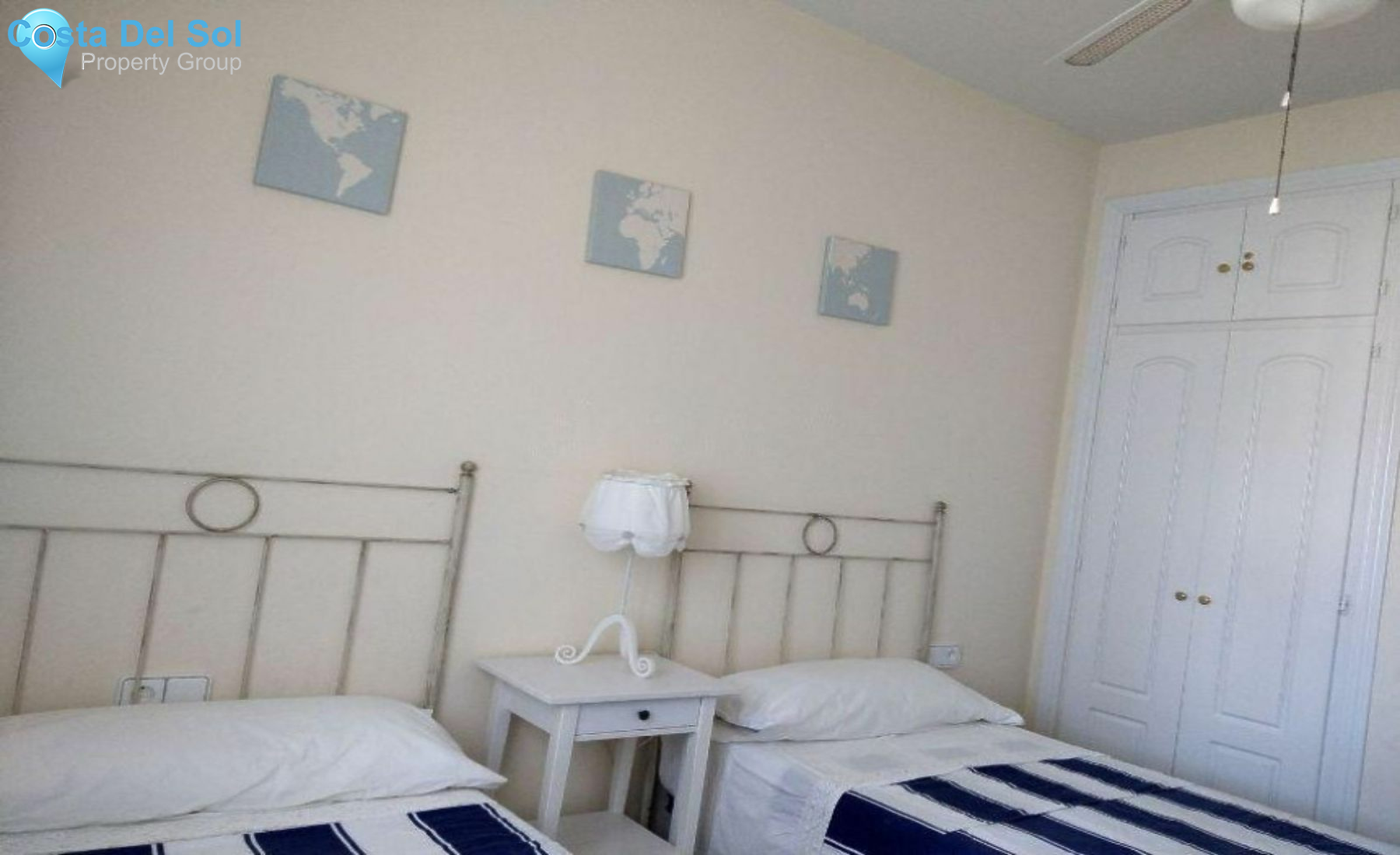 Middle Floor Apartment in La Duquesa-1544641