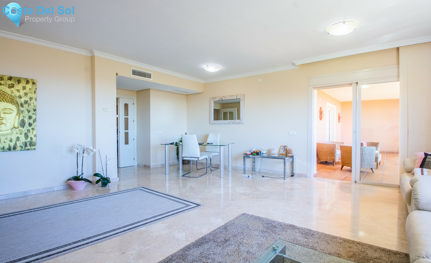 Middle Floor Apartment in La Mairena-721101