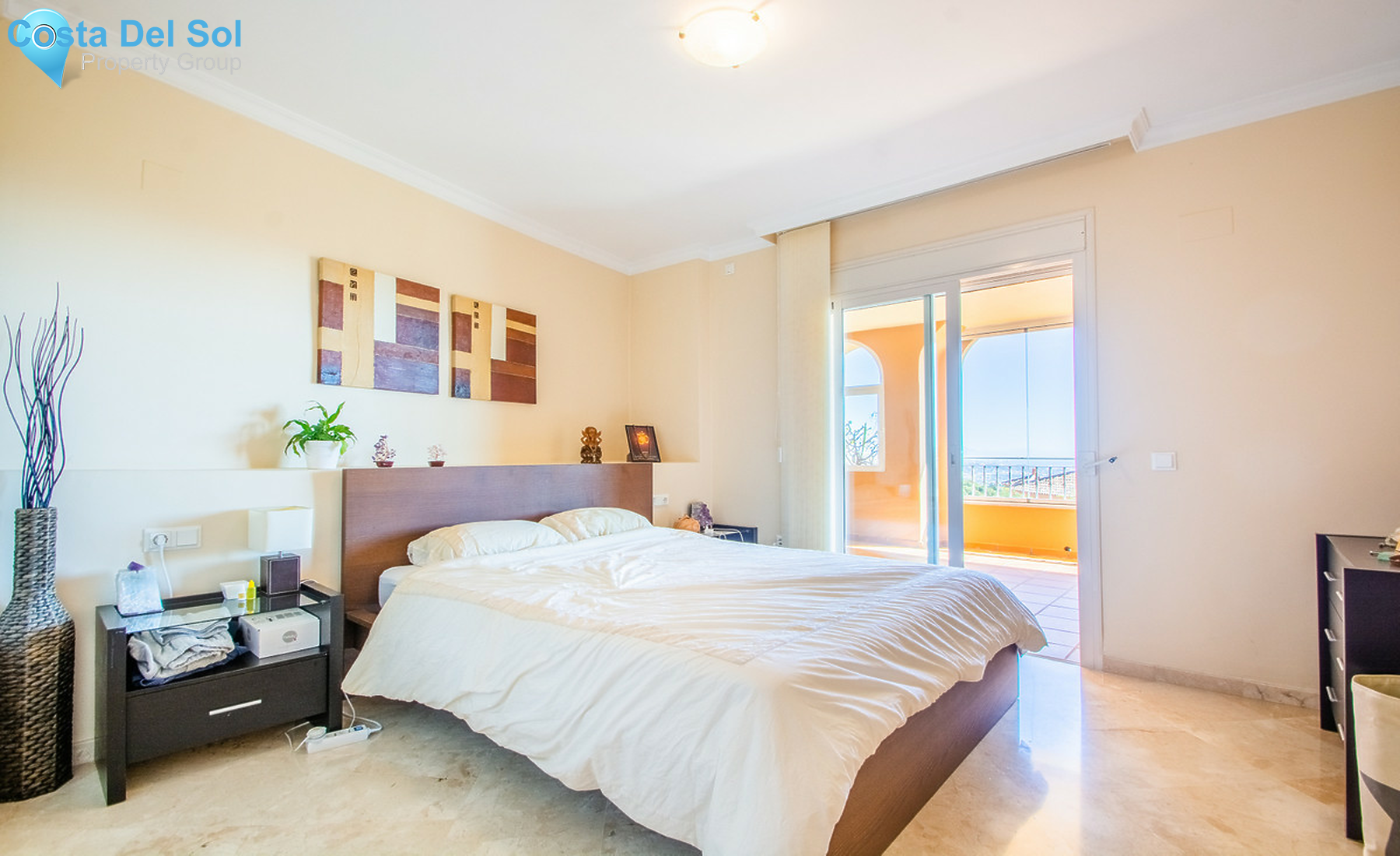 Middle Floor Apartment in La Mairena-721108