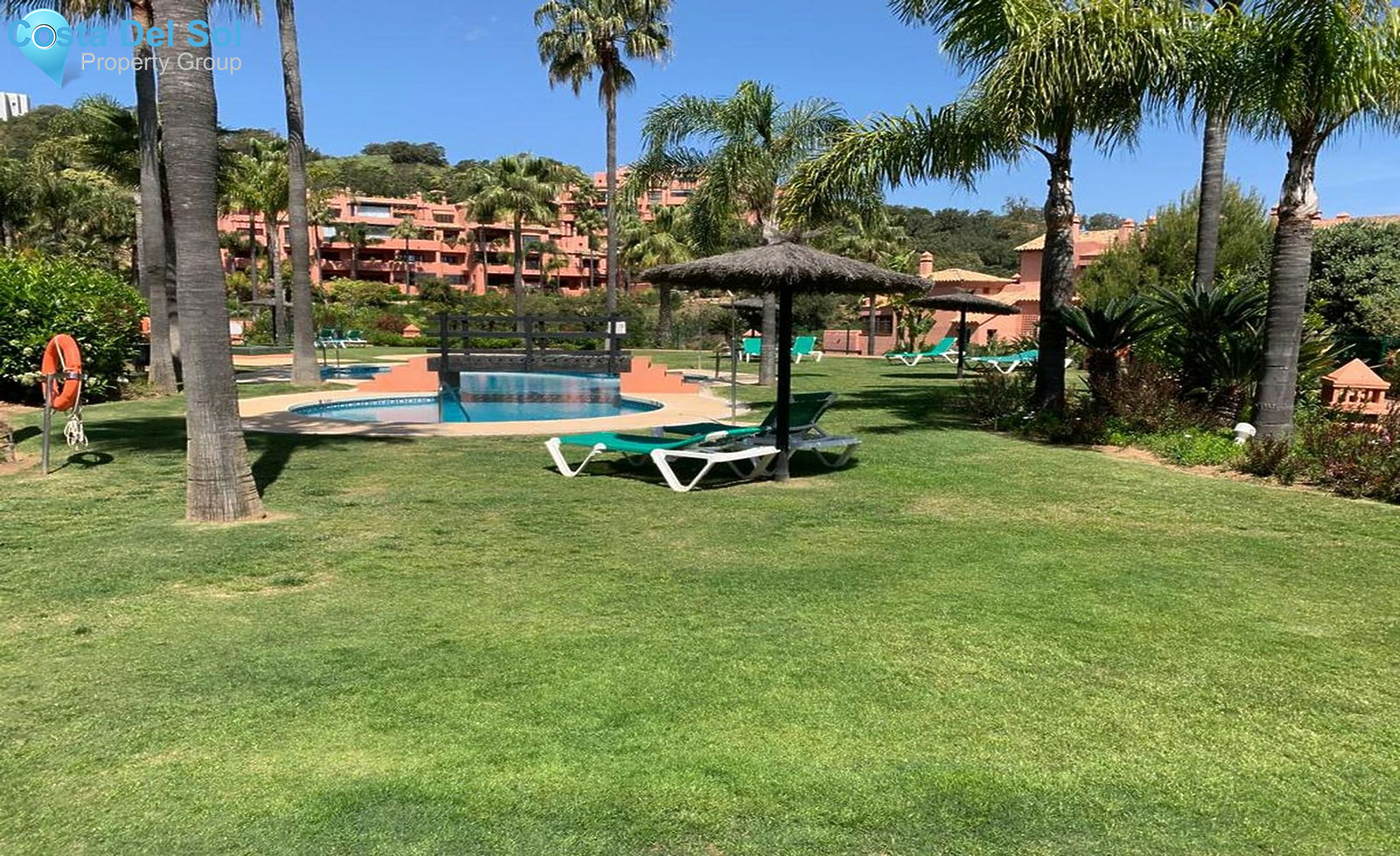 Middle Floor Apartment in La Mairena-1270591