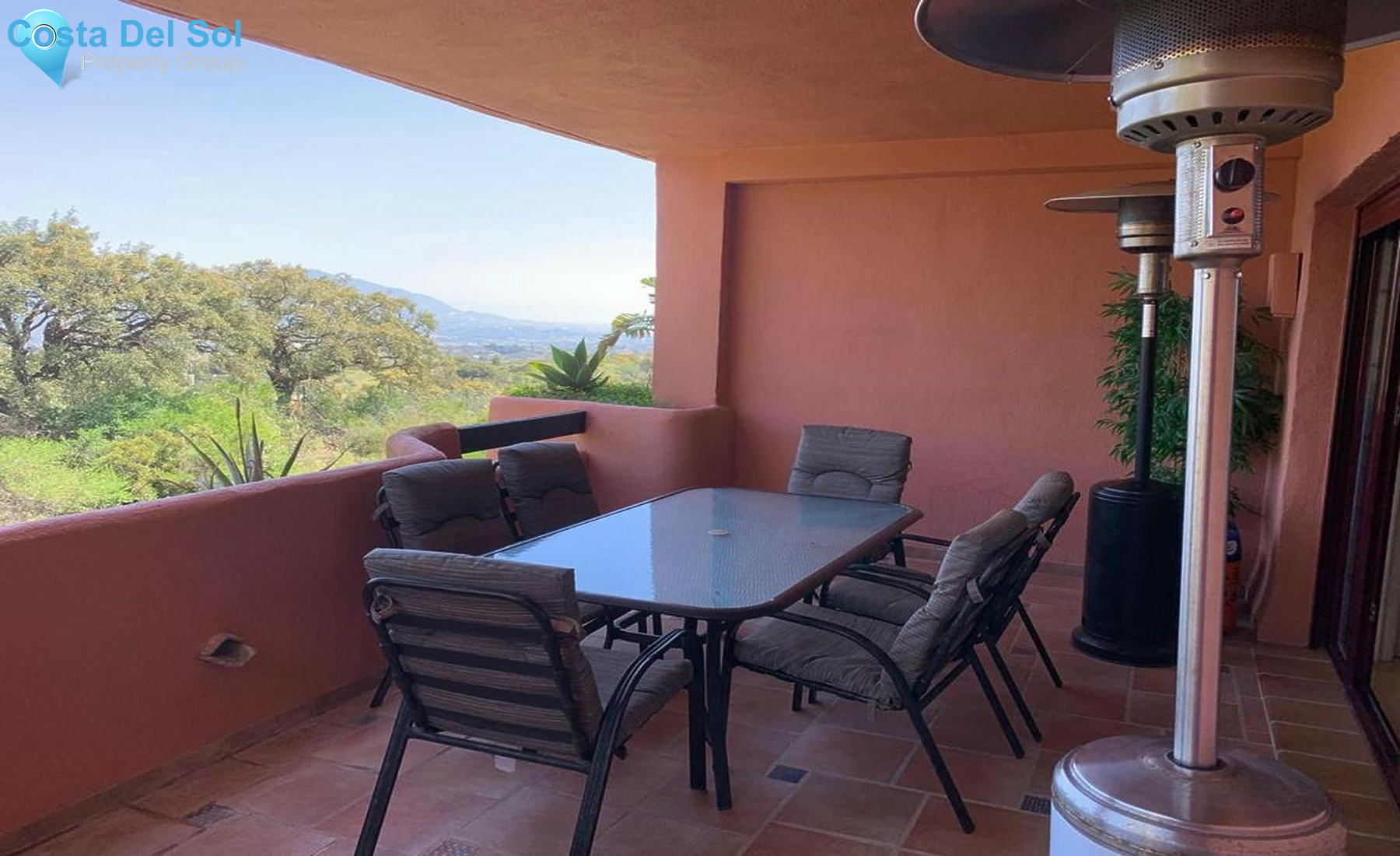 Middle Floor Apartment in La Mairena-1270596
