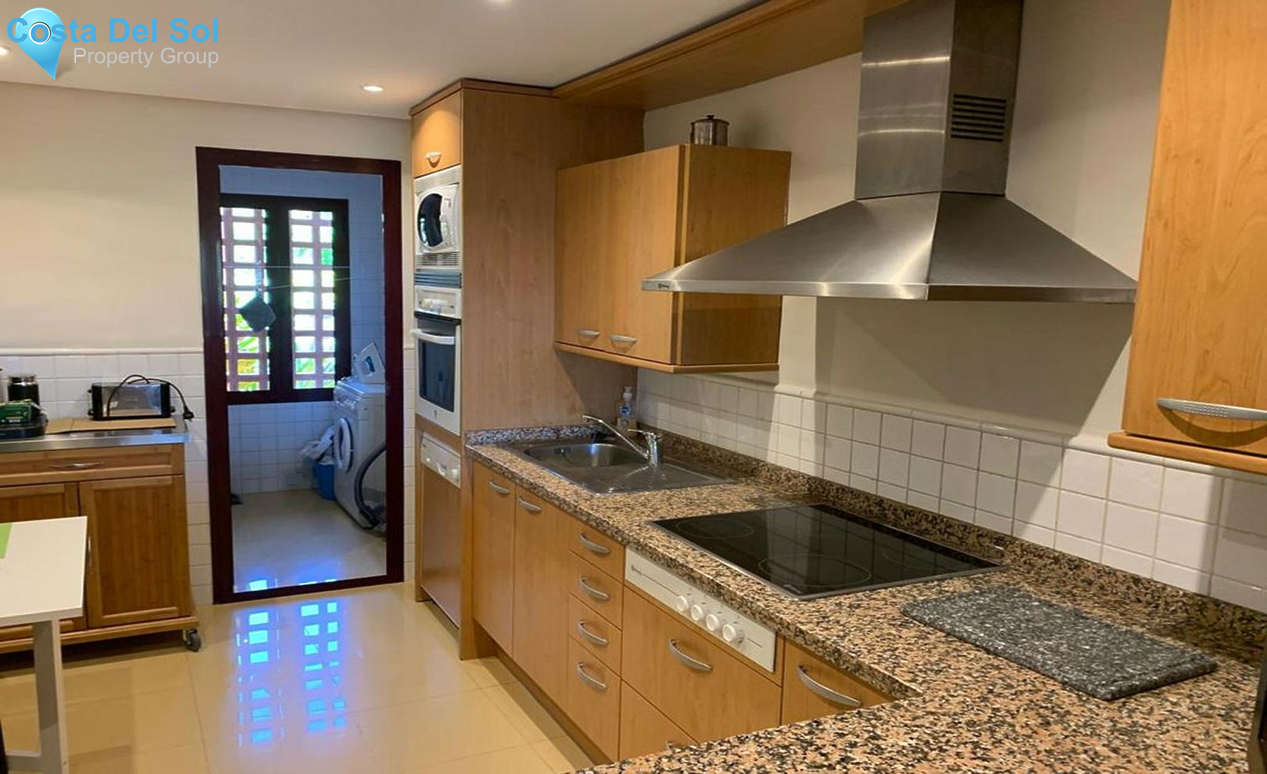 Middle Floor Apartment in La Mairena-1270589