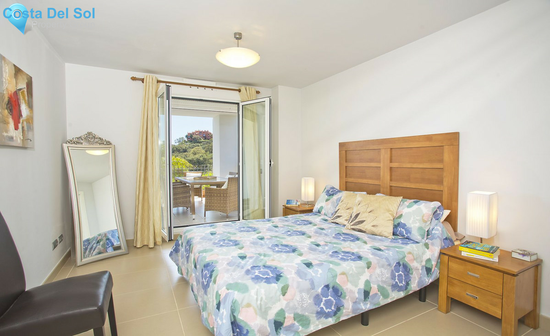 Middle Floor Apartment in La Mairena-1280697