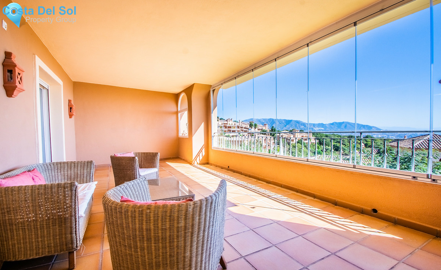 Middle Floor Apartment in La Mairena-1340859