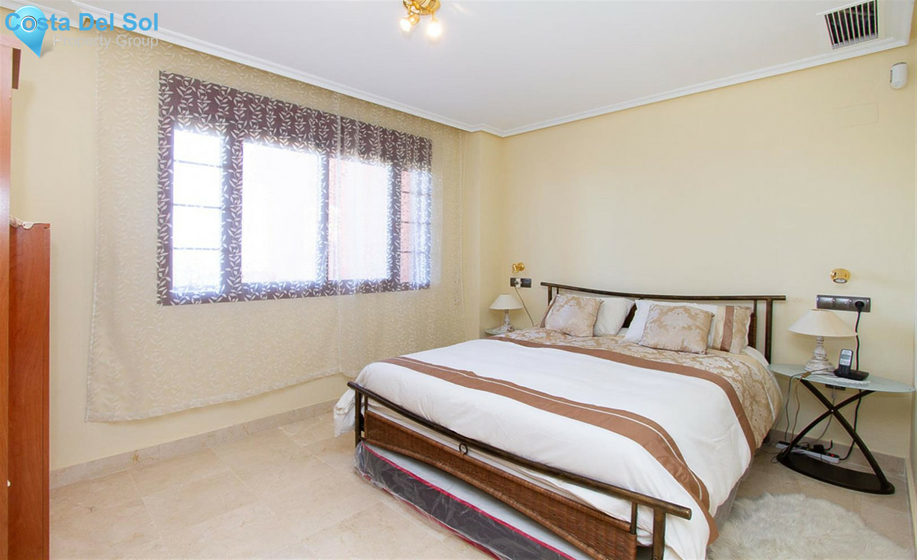 Middle Floor Apartment in La Mairena-1354939