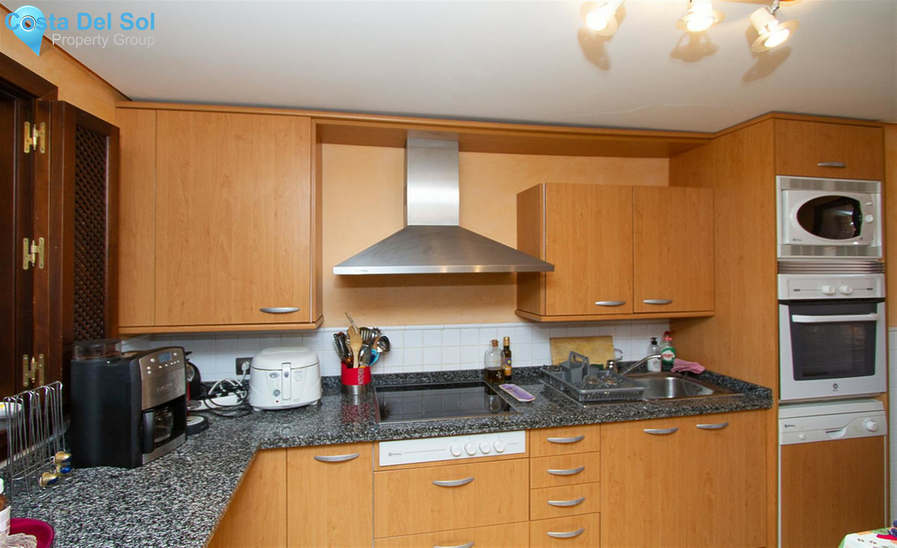 Middle Floor Apartment in La Mairena-1354946