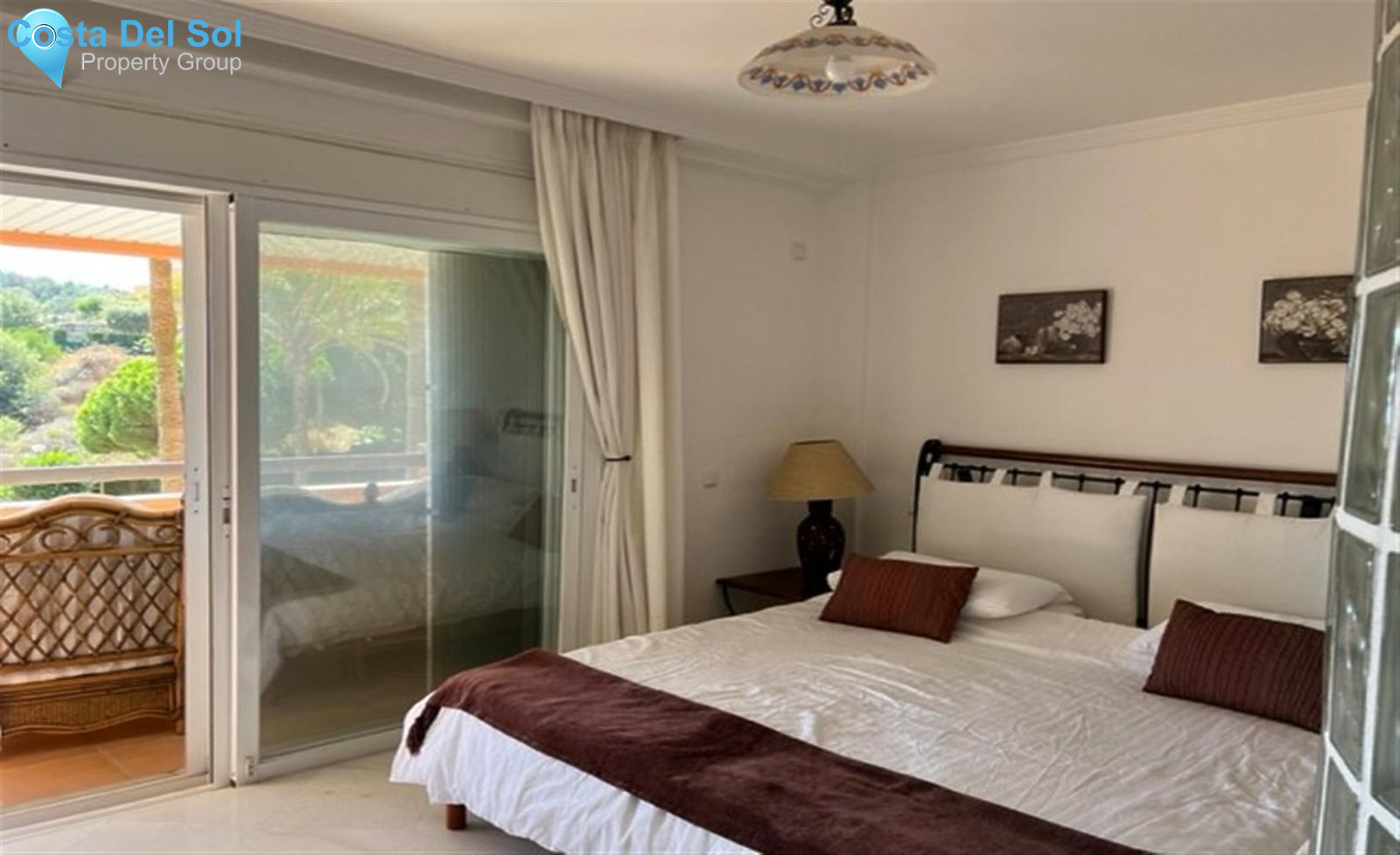 Middle Floor Apartment in La Mairena-1459224