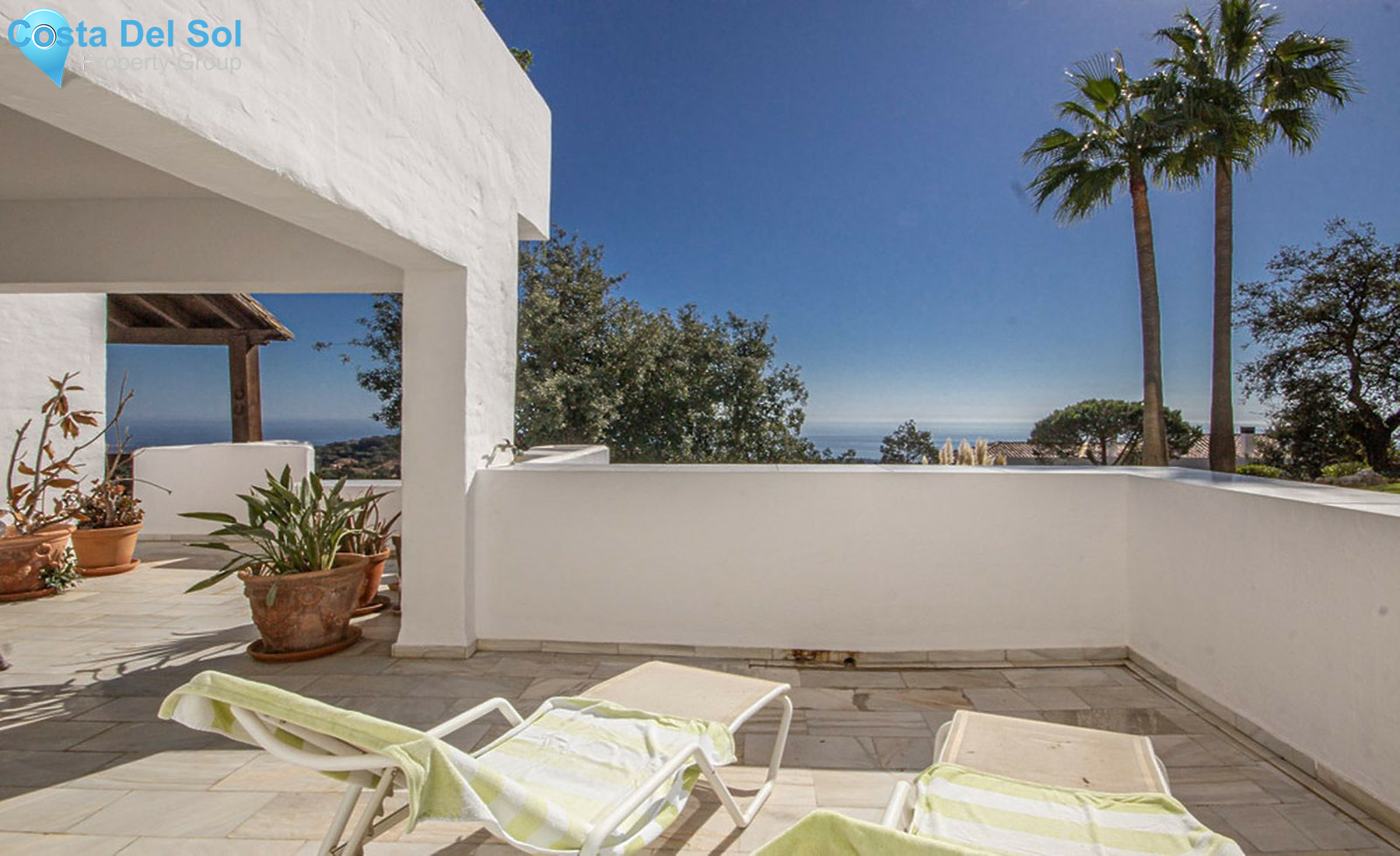 Middle Floor Apartment in La Mairena-1503652