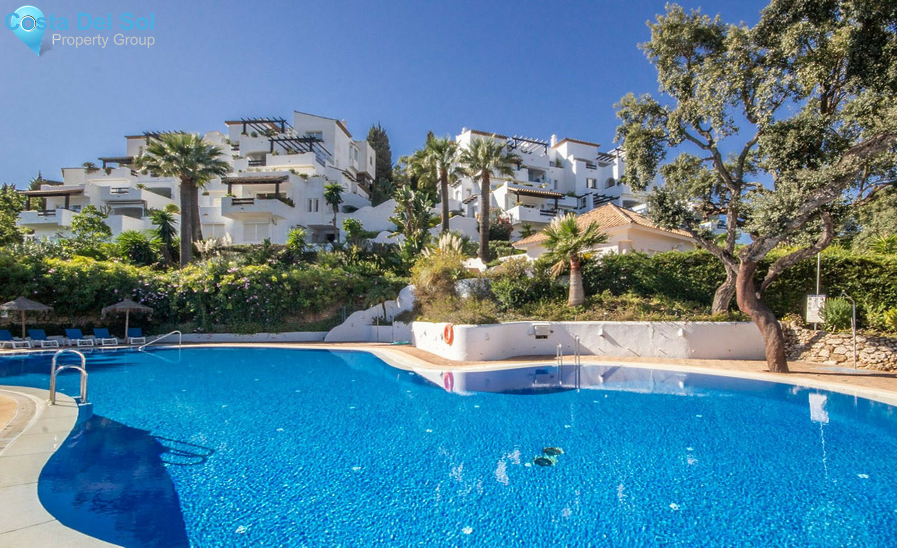 Middle Floor Apartment in La Mairena-1503639