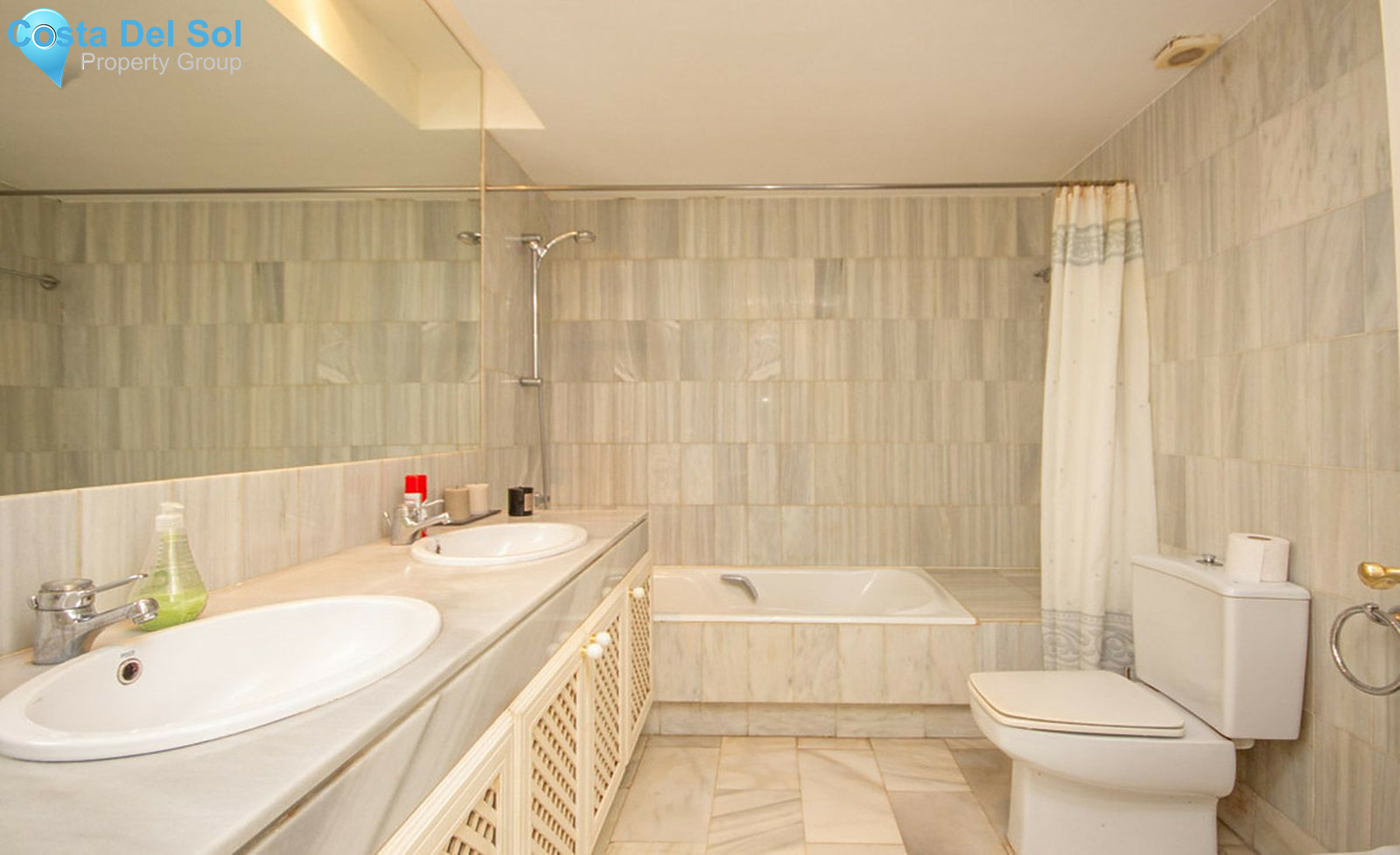 Middle Floor Apartment in La Mairena-1503657