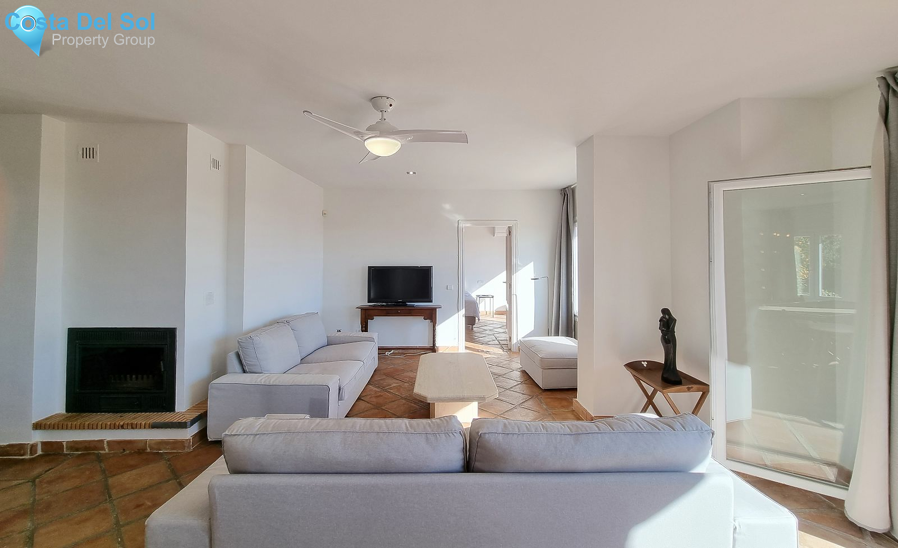 Middle Floor Apartment in La Mairena-1481225