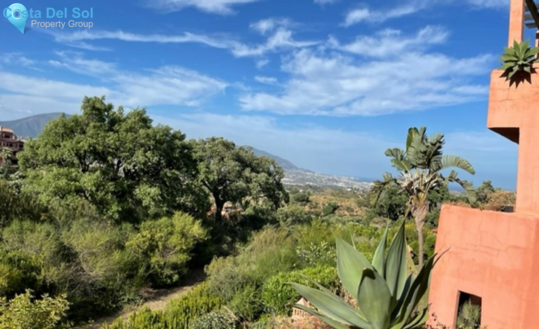 Middle Floor Apartment in La Mairena-1518098