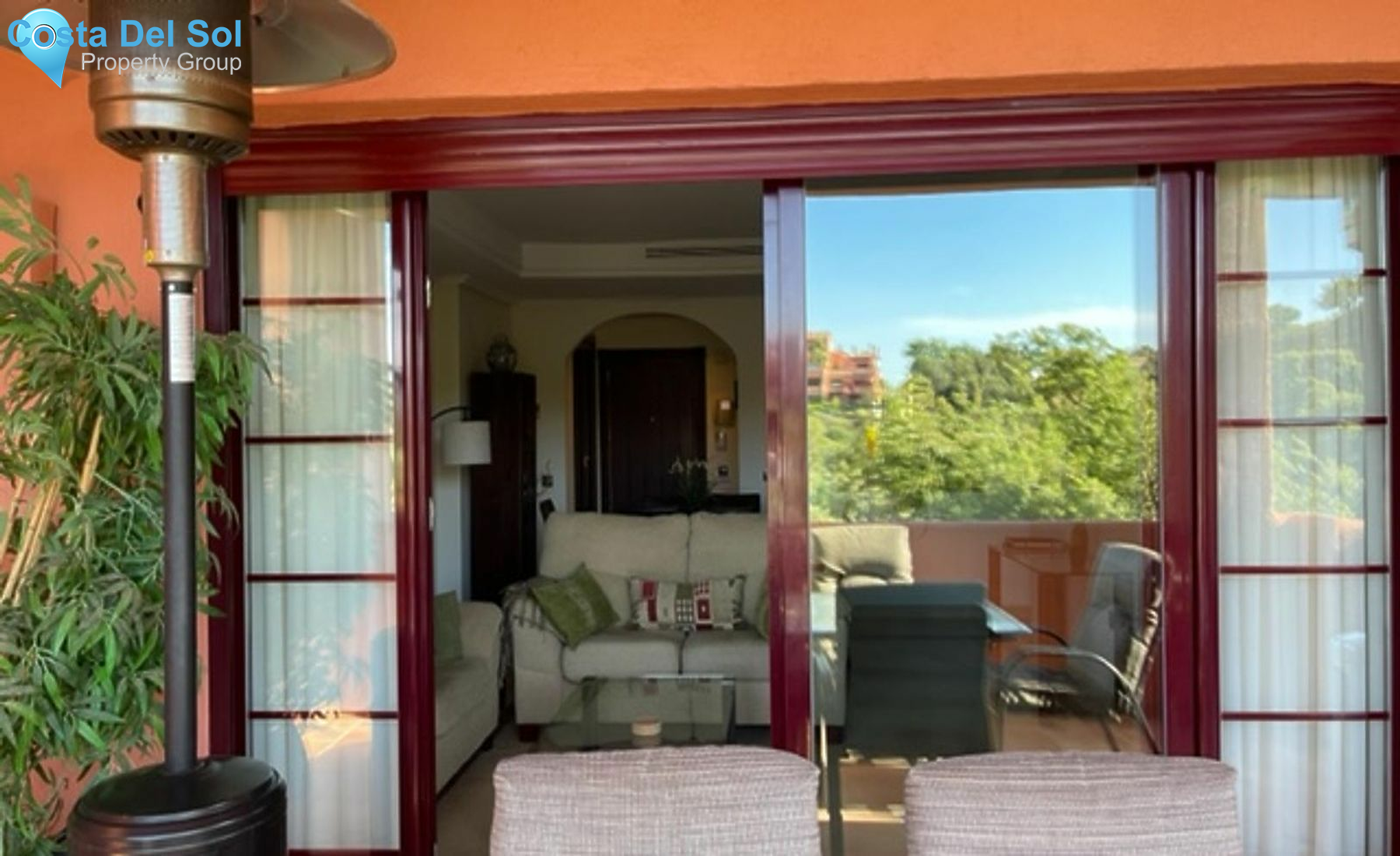 Middle Floor Apartment in La Mairena-1518099