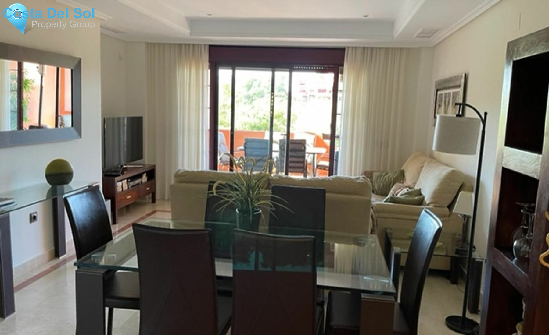 Middle Floor Apartment in La Mairena-1518082