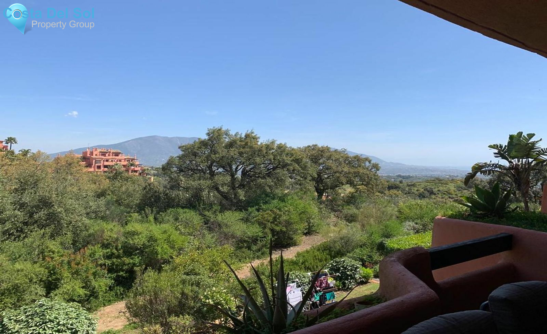 Middle Floor Apartment in La Mairena-1518083