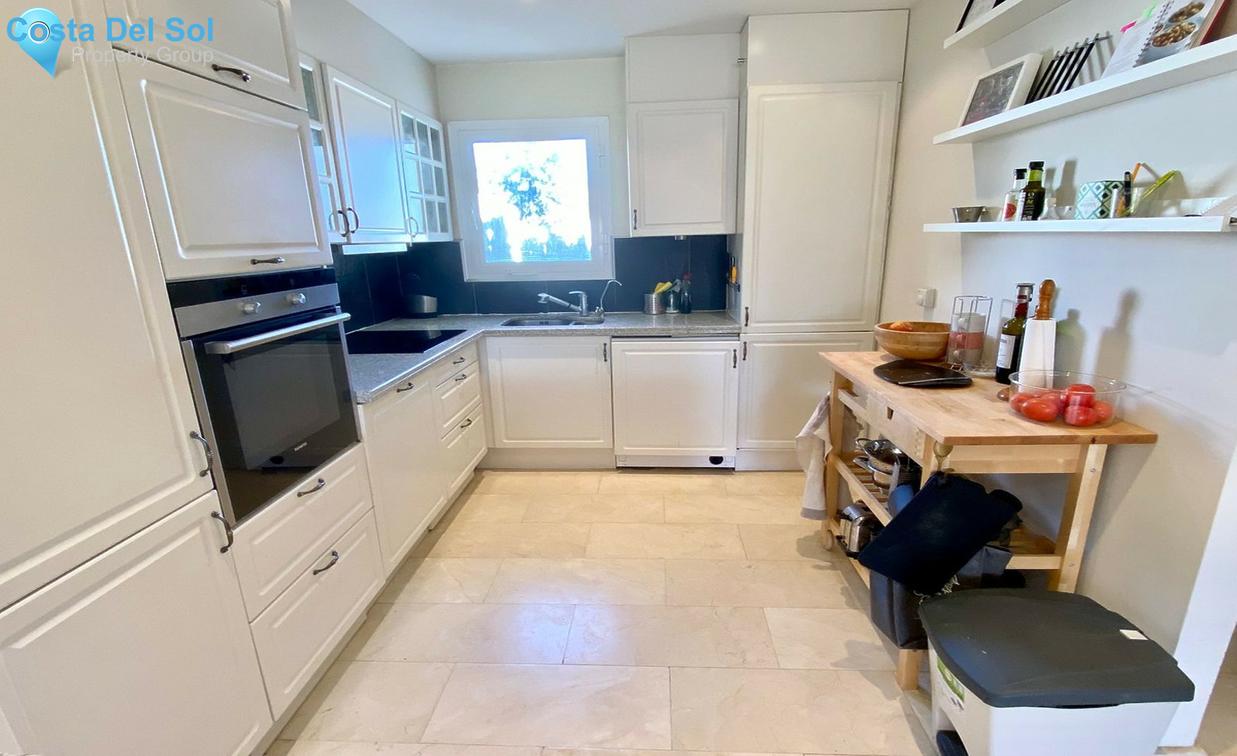 Middle Floor Apartment in La Quinta-1536631