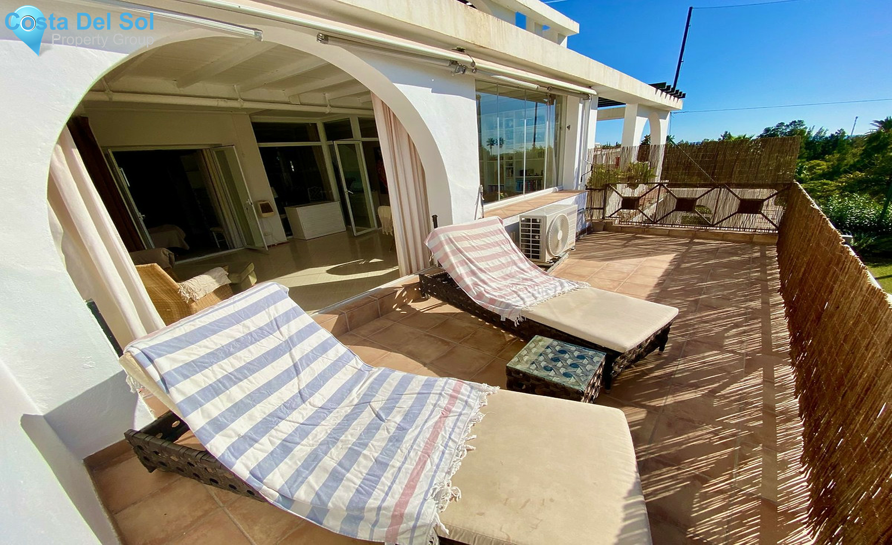 Middle Floor Apartment in La Quinta-1536615