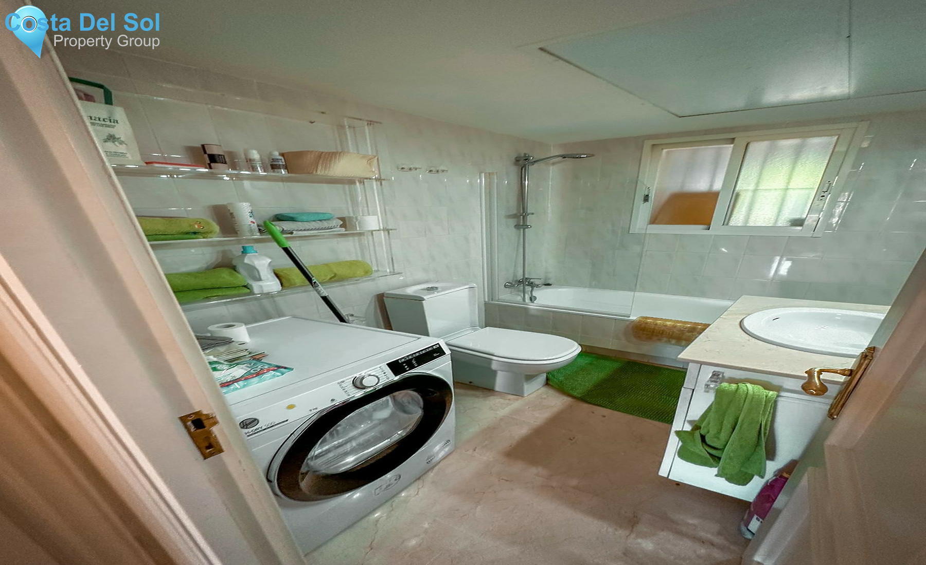 Middle Floor Apartment in La Quinta-1556533