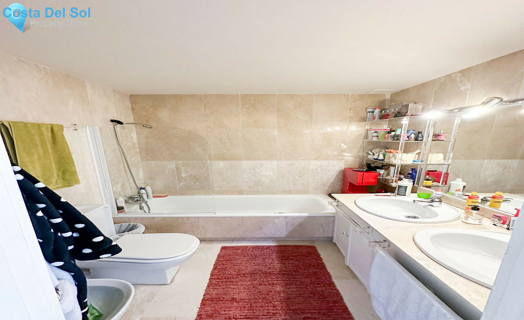 Middle Floor Apartment in La Quinta-1556535