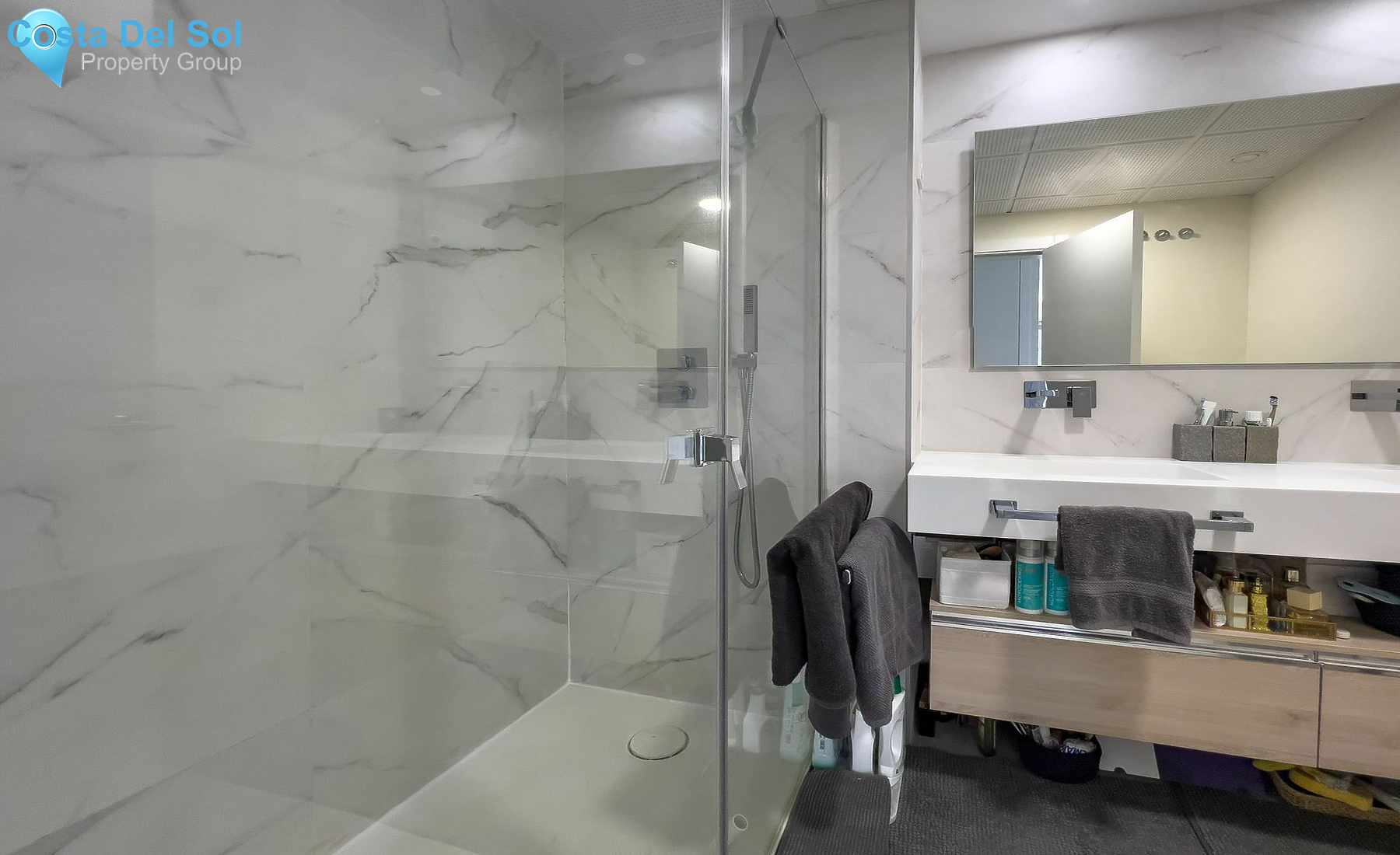 Middle Floor Apartment in La Quinta-1179453