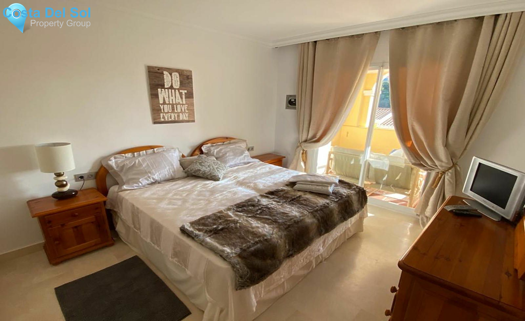 Middle Floor Apartment in La Quinta-1217986