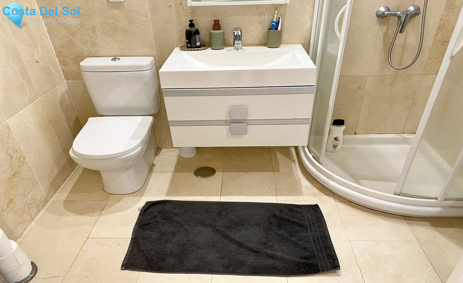 Middle Floor Apartment in La Quinta-1529825