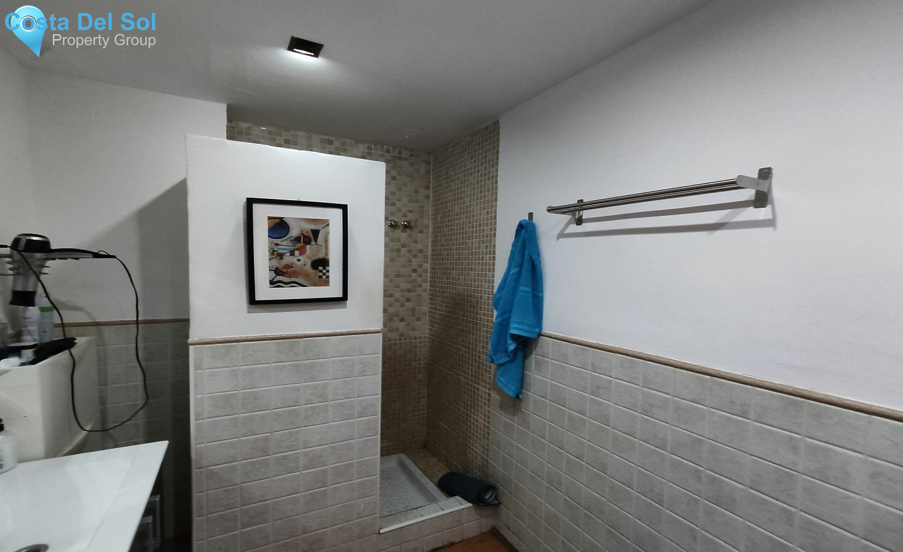 Middle Floor Apartment in La Trinidad-1168334