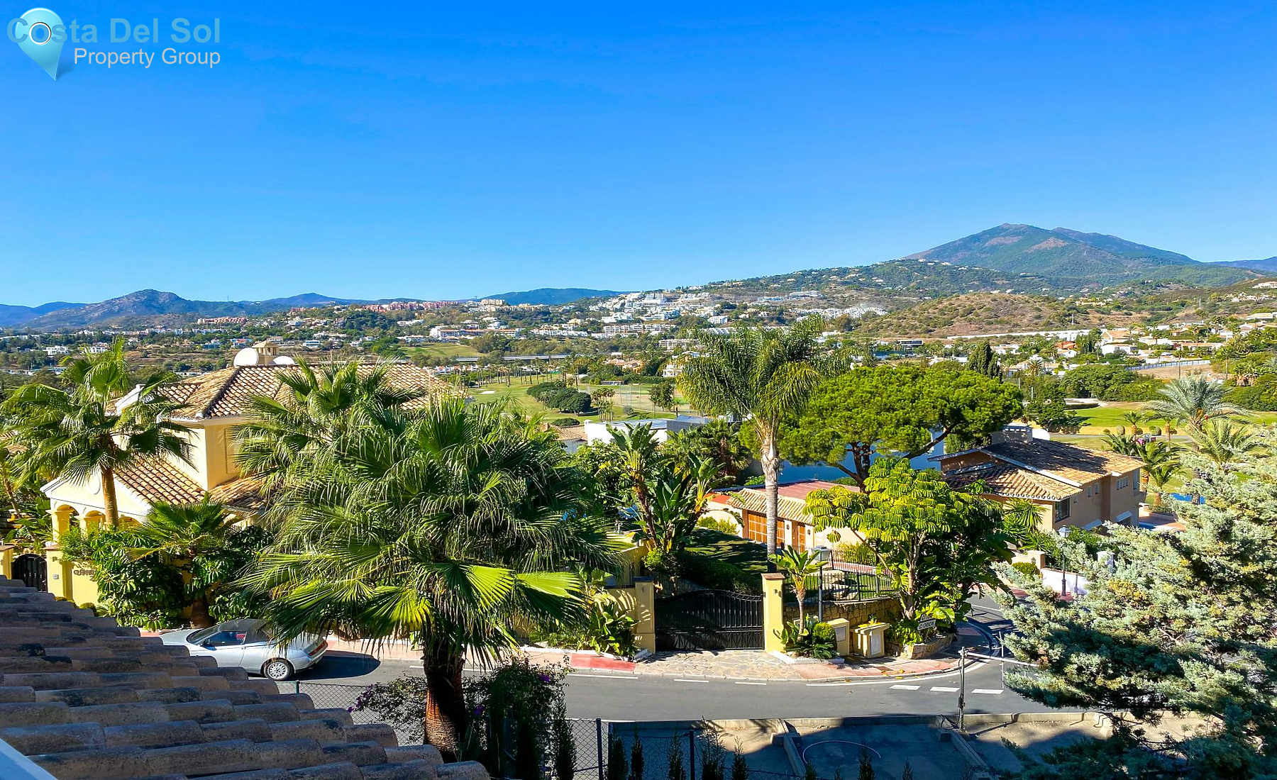 Middle Floor Apartment in Las Brisas-1192455