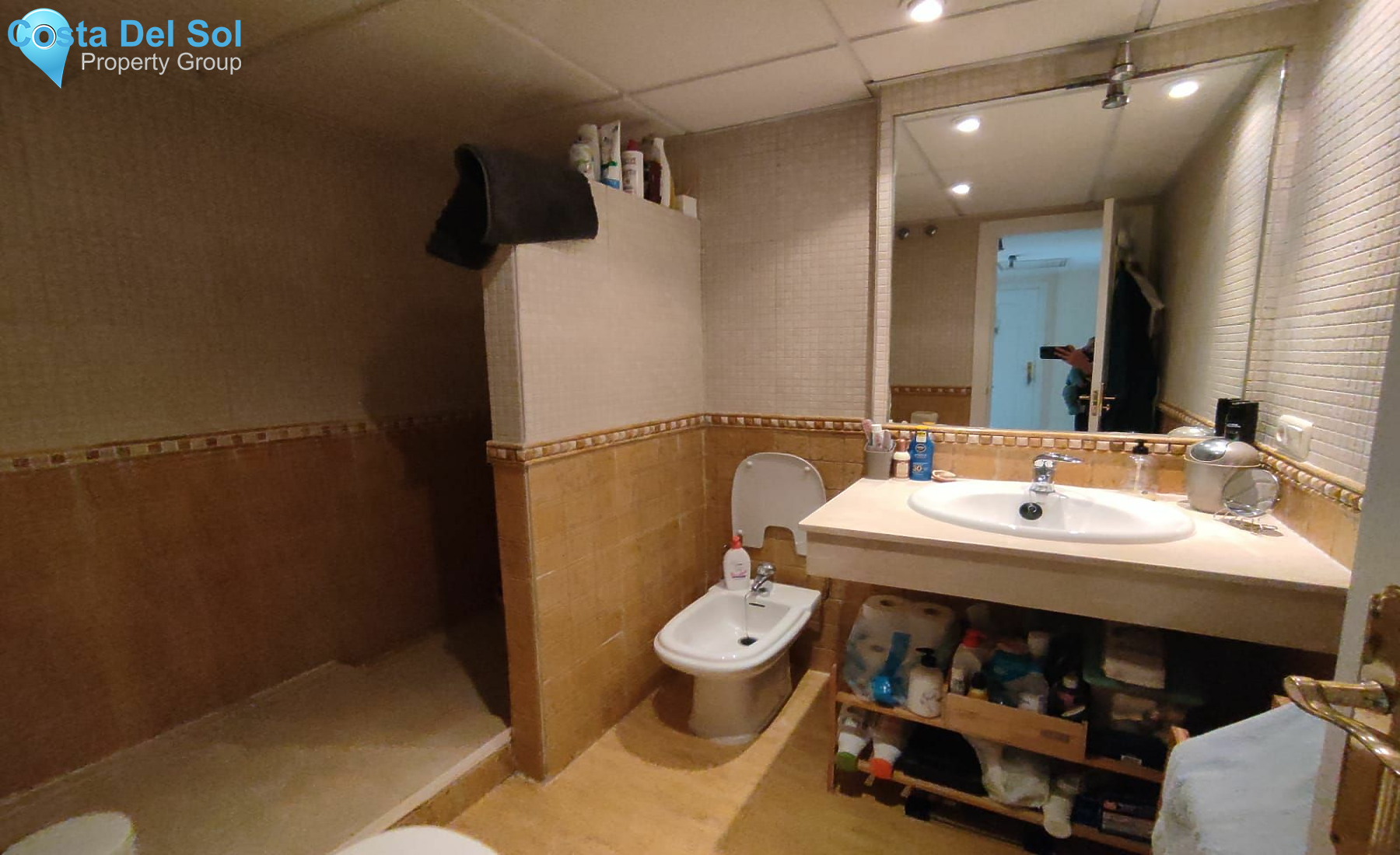 Middle Floor Apartment in Las Brisas-1192464