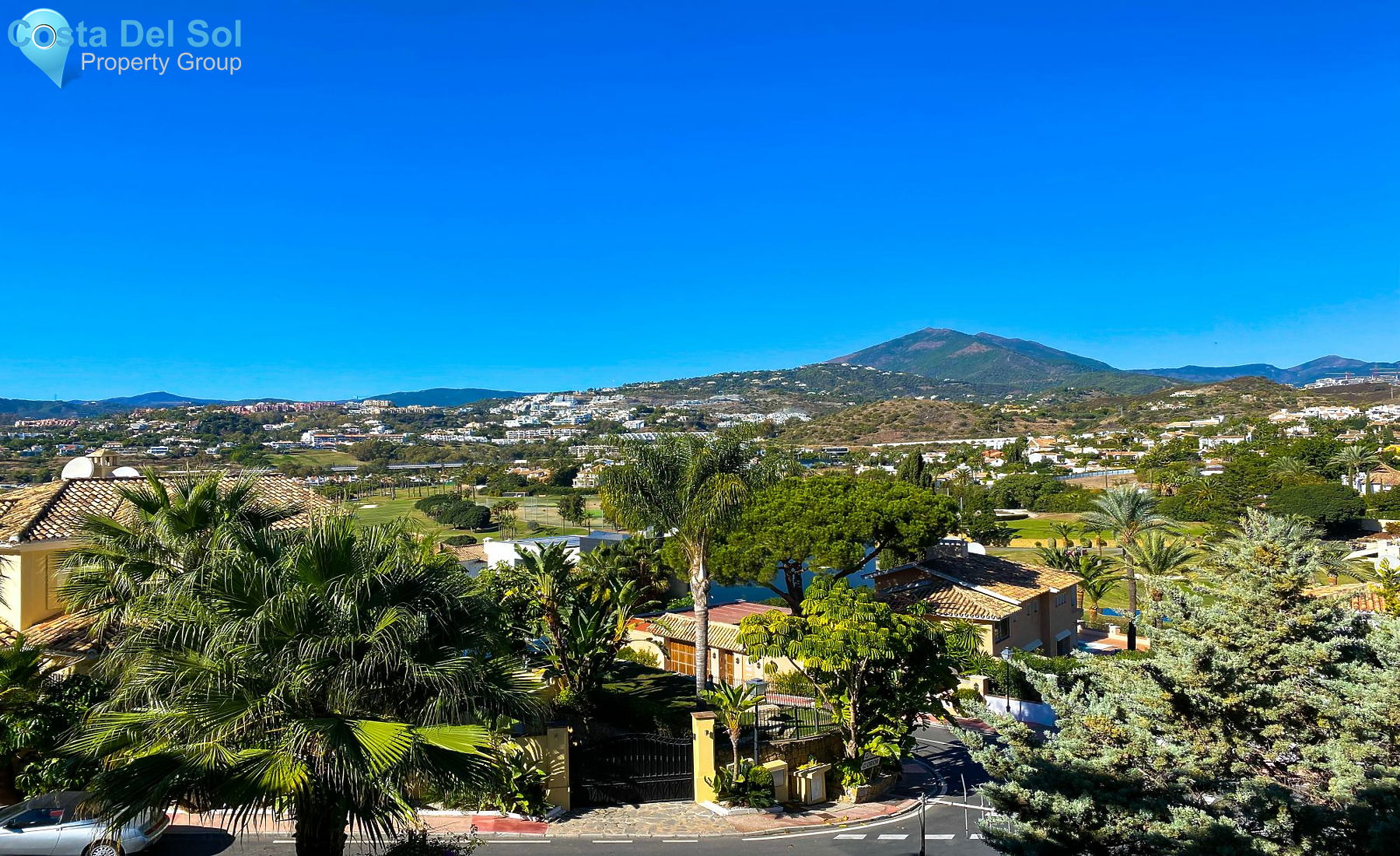 Middle Floor Apartment in Las Brisas-1192456