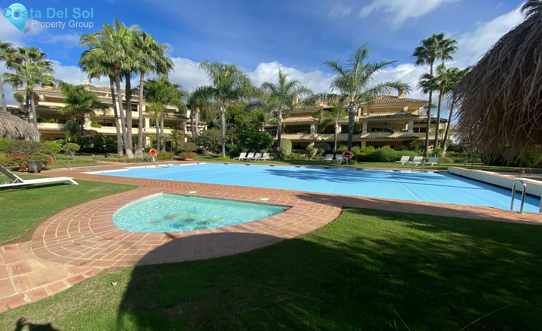 Middle Floor Apartment in Las Brisas-1417544