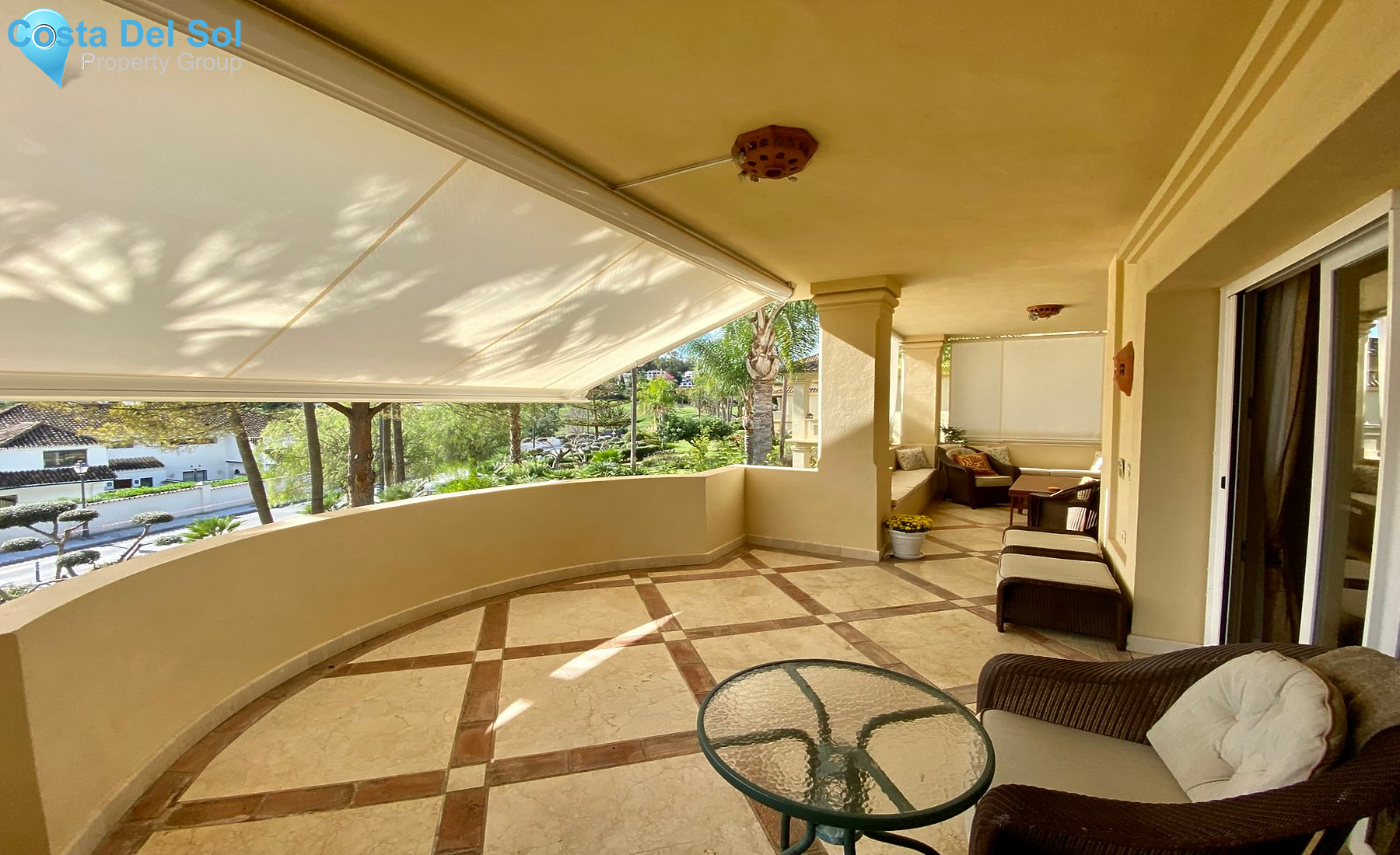 Middle Floor Apartment in Las Brisas-1417534