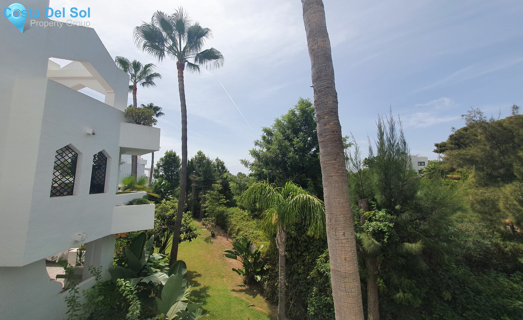 Middle Floor Apartment in Las Chapas