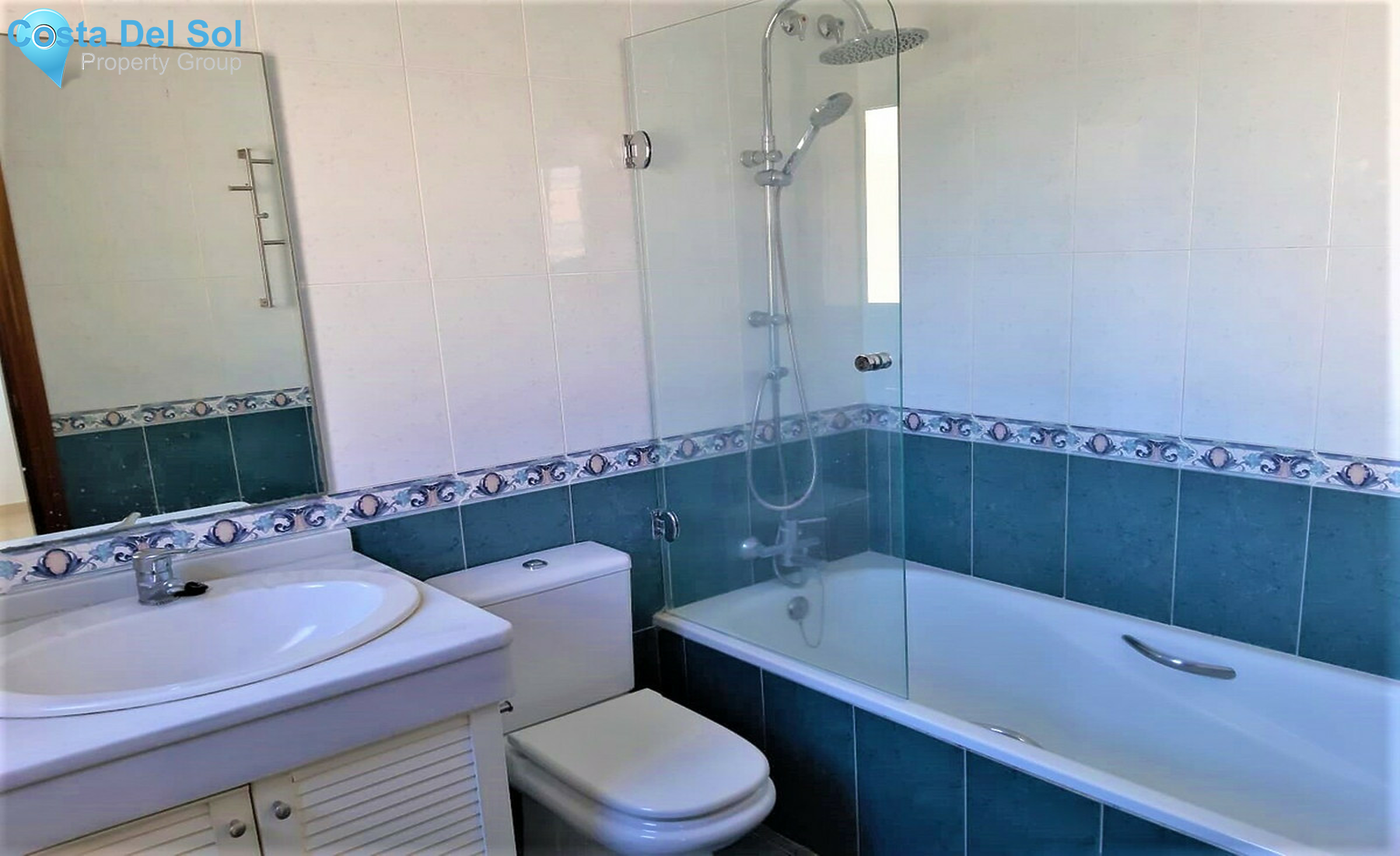 Middle Floor Apartment in Las Lagunas-1294342