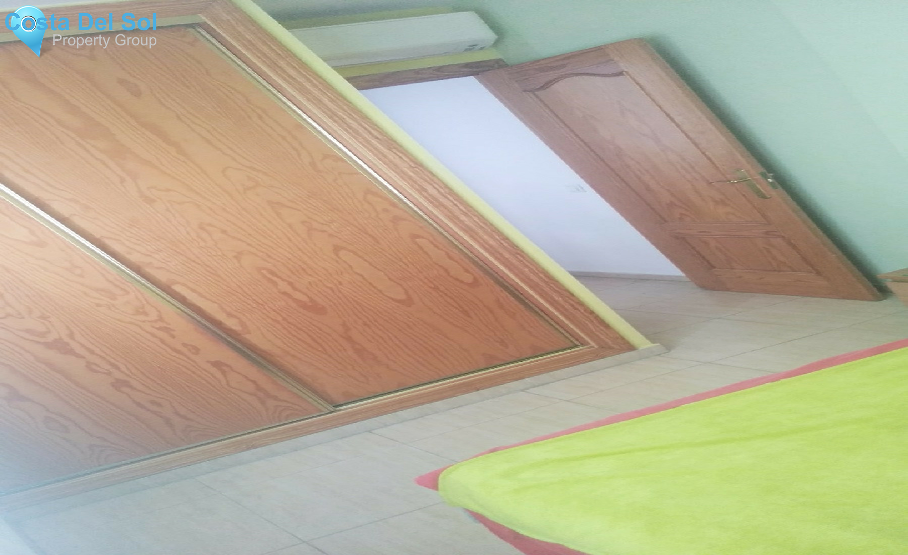 Middle Floor Apartment in Las Lagunas-1328826