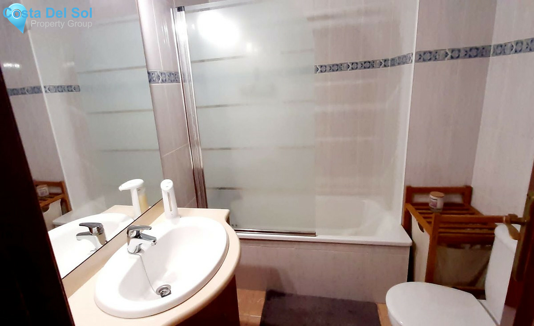 Middle Floor Apartment in Las Lagunas-1363166