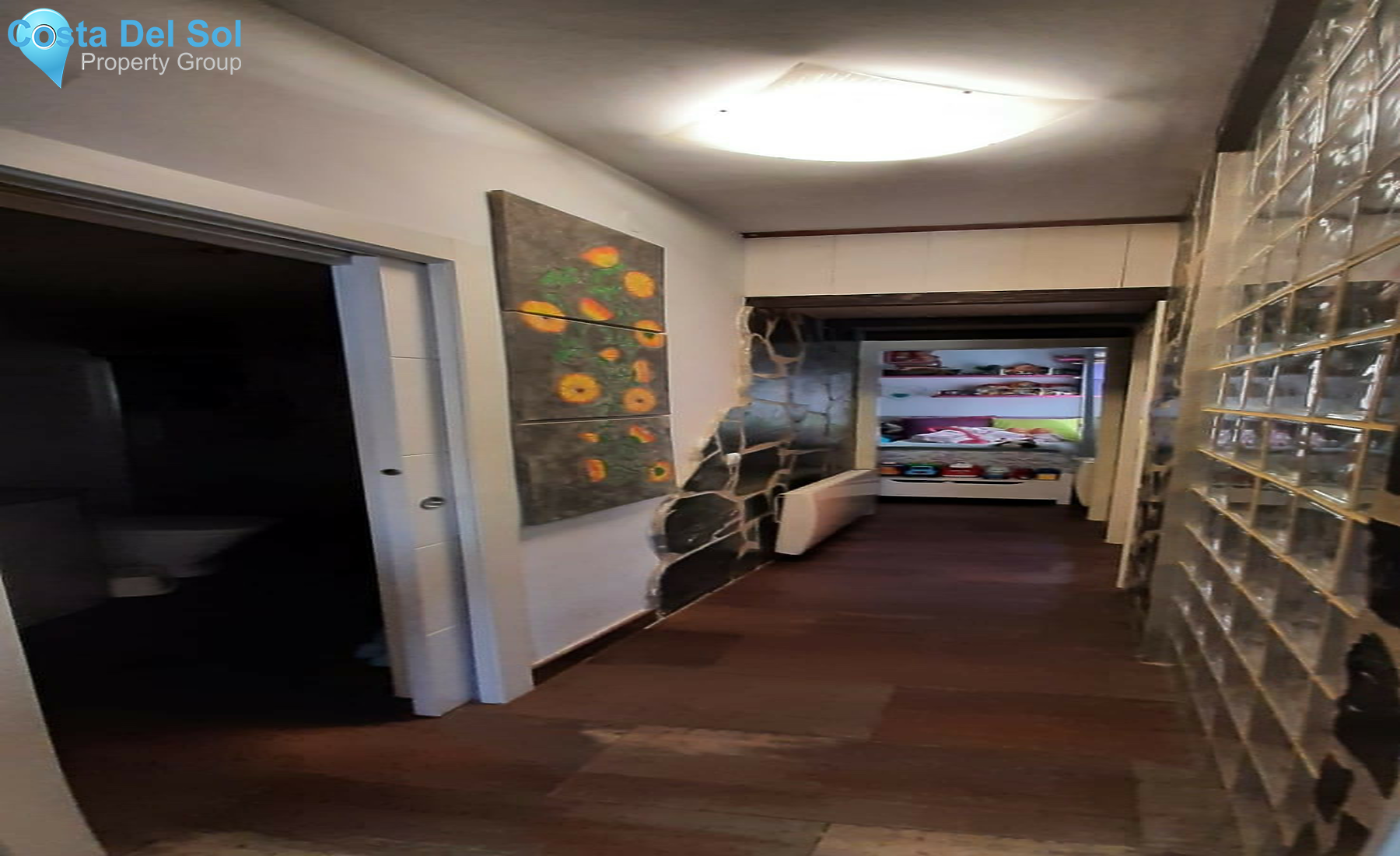 Middle Floor Apartment in Las Lagunas-1402790