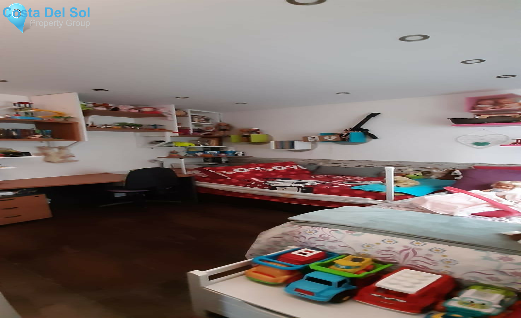 Middle Floor Apartment in Las Lagunas-1402785