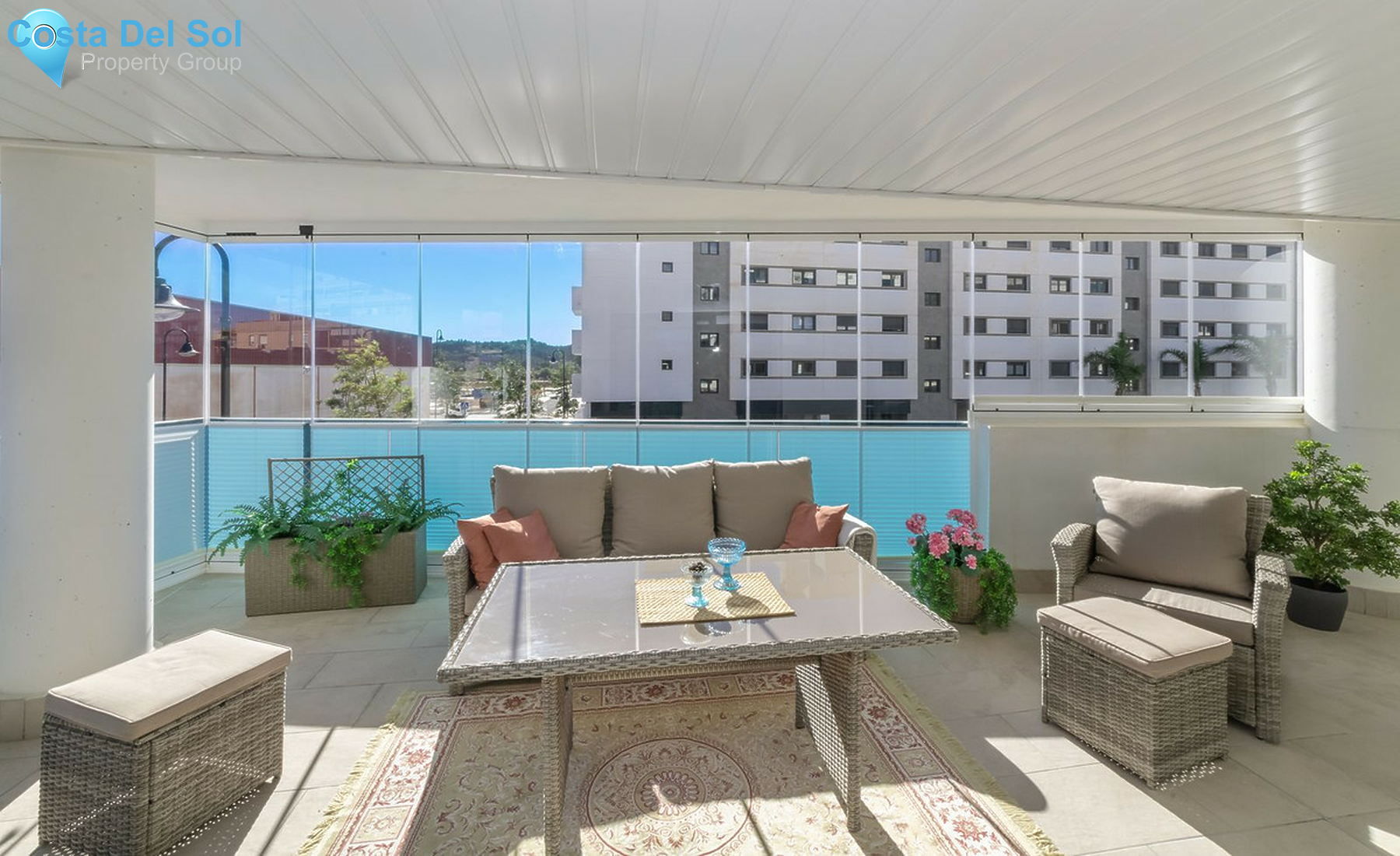 Middle Floor Apartment in Las Lagunas-1542777