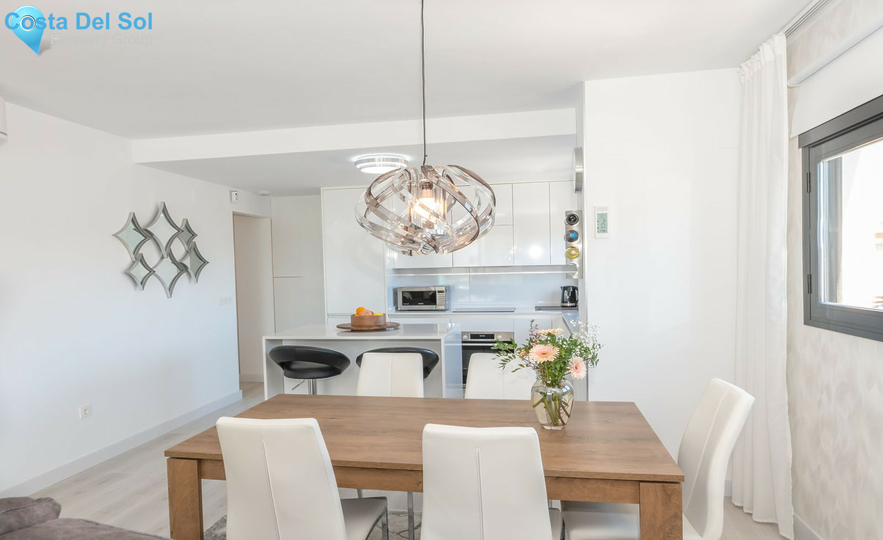 Middle Floor Apartment in Las Lagunas-1542766